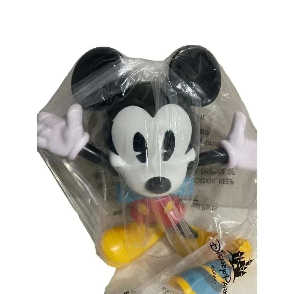 Disney Park Mickey Mouse 90th Birthday Anniversary Sipper Cup NEW 2018